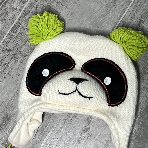 Bundle of 2 hats & brand new 4 pack of face masks - Picture 2 of 8